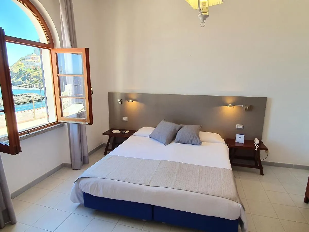 Hotel Meli كاستيلساردو إيطاليا